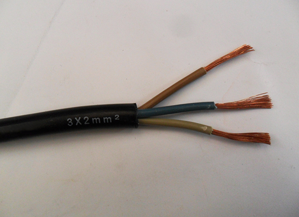 UYP-3.6/6 矿用移动屏蔽橡套软电缆